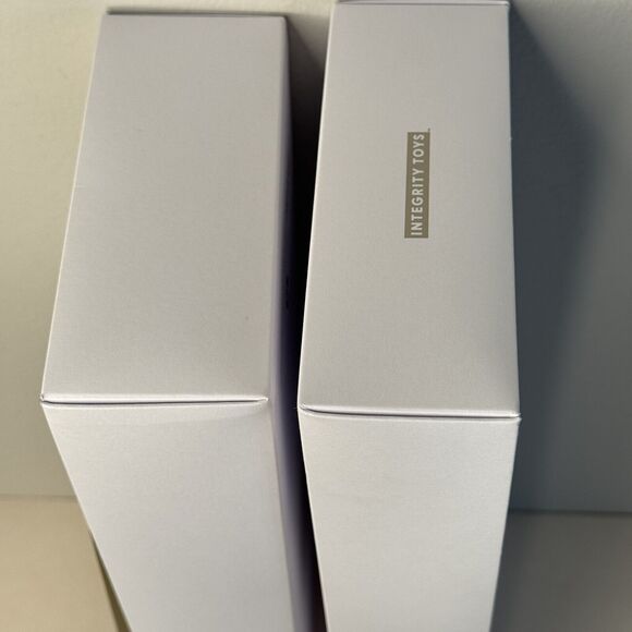 East 59th Street St Integrity Toys Empty Box Lid Storage Replacement IT White - Picture 6 of 13